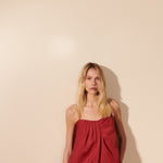 Shop Mes - Vestido linho decote coração pregas midi cherry