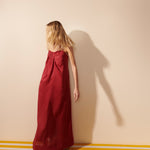 Vestido linho decote coração pregas midi cherry