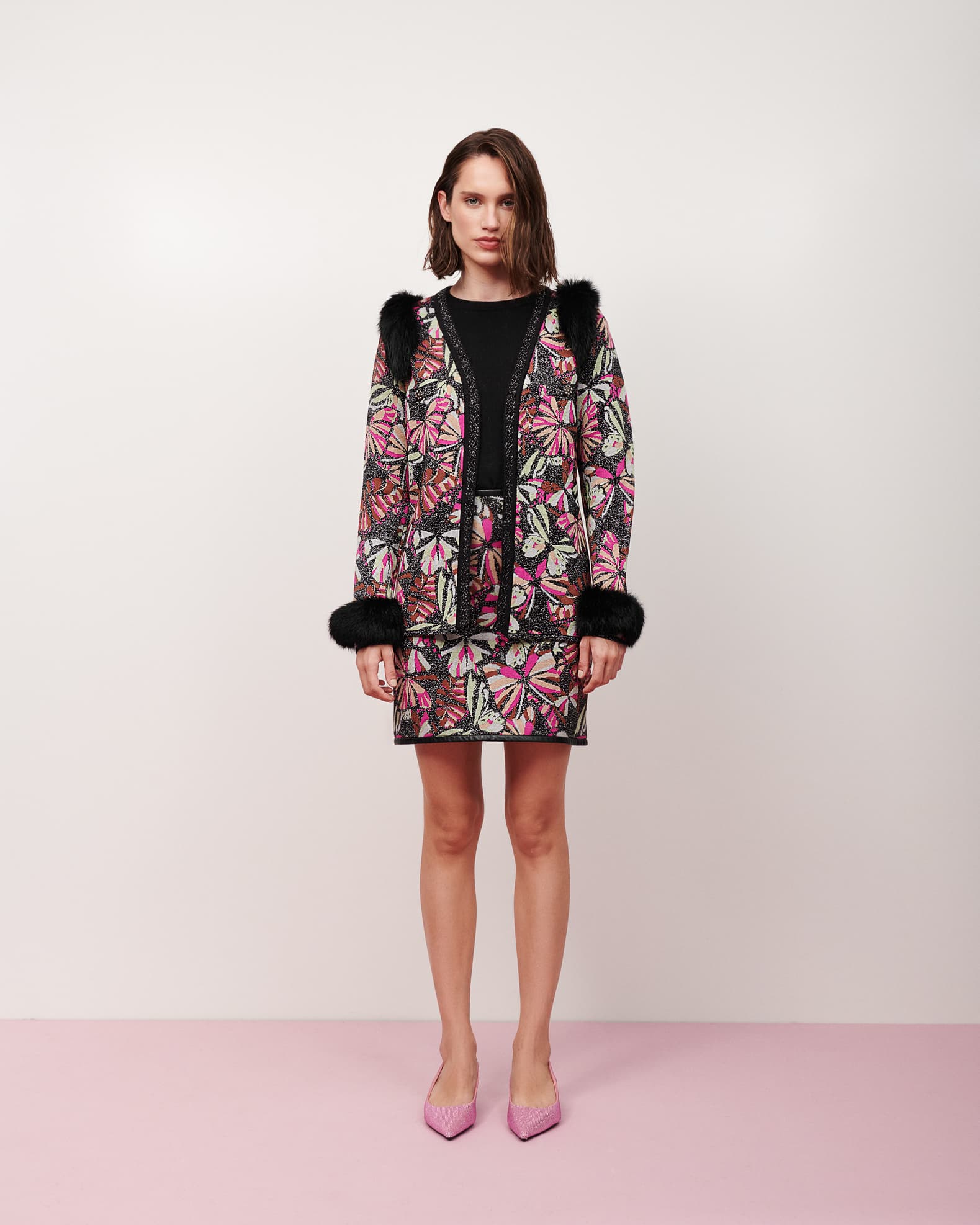 Cardigan tricot jacquard borboletas ombro/punho pele preto